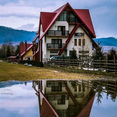 Pensiunea Perla Neamtului Minastirea Neamt Extérieur photo